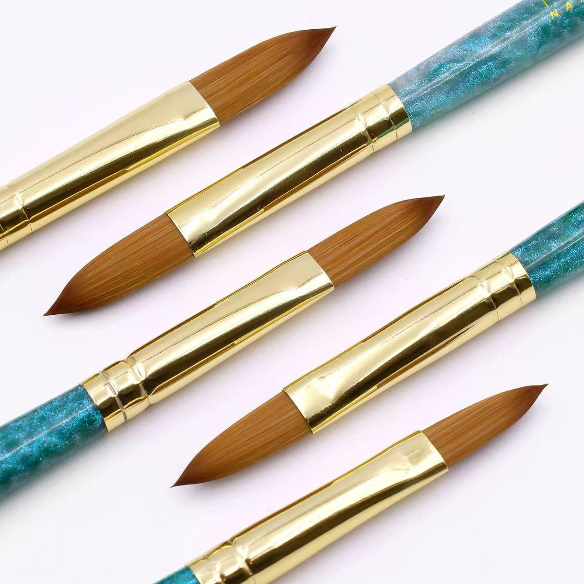 New Adara Emerald Nylon Acrylic Brush – product photo 2